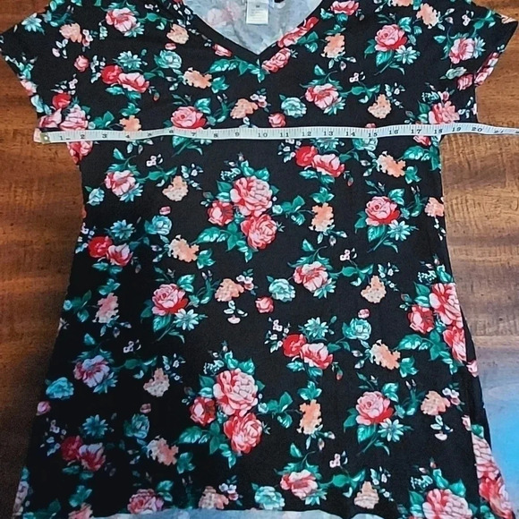 Plus Size Wet Seal Tee-NWOT - Picture 4 of 7